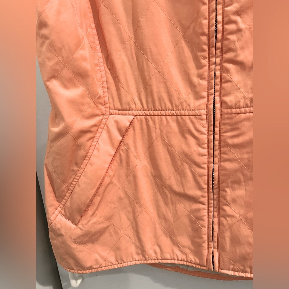 PETER MILLAR Women’s Small Full Zip Insulated Quilted Gilet Vest Size Medium - Picture 6 of 8